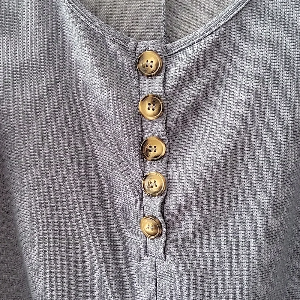 Waffle Knit Button Rompers With pockets - Picture 6 of 14